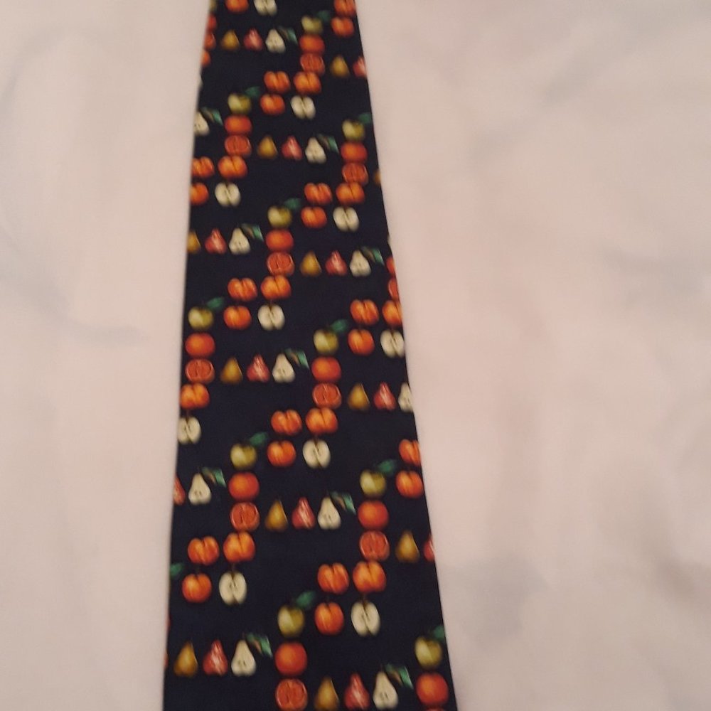 Dunhill Vintage silk tie (new - never worn)